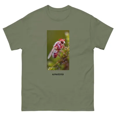 T-shirt fly