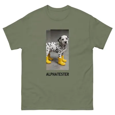 T-shirt yellow boots