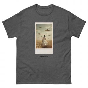 ALPHATESTER ufo field T-Shirt